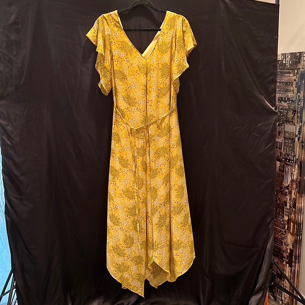 Handkerchief hemmed dress